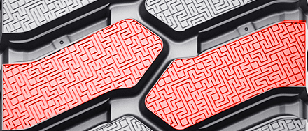 驅(qū)動、制動性能優(yōu)異